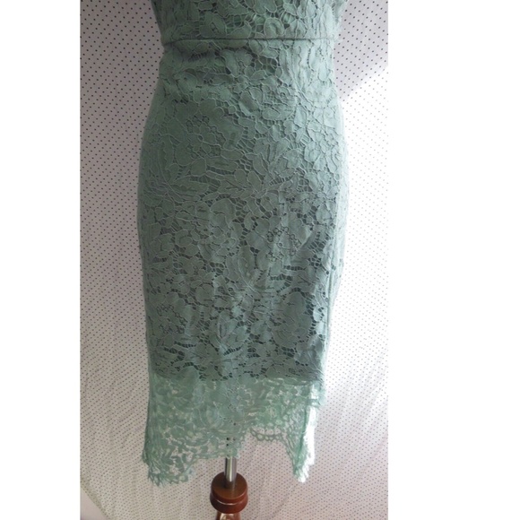 NEW LULUS Mint Green FLIRTING WITH DESIRE Floral Lace BODYCON Cocktail DRESS M - Picture 7 of 15